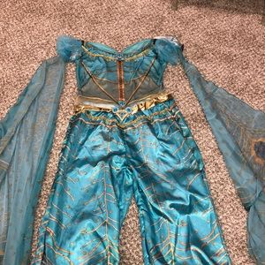 Jasmine from Aladdin Halloween costume
